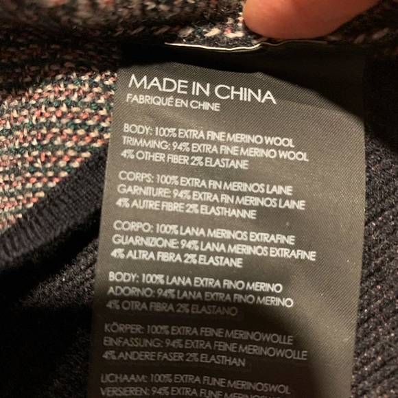 Club Monaco Kerioth Fine Merino wool dress - Picture 8 of 10